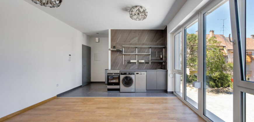Luxury Living in District II – Premium New Development with Garden & Panoramic Terraces