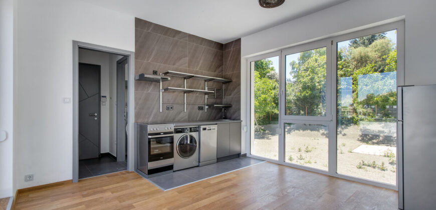 Luxury Living in District II – Premium New Development with Garden & Panoramic Terraces