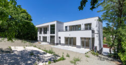 Luxury Living in District II – Premium New Development with Garden & Panoramic Terraces