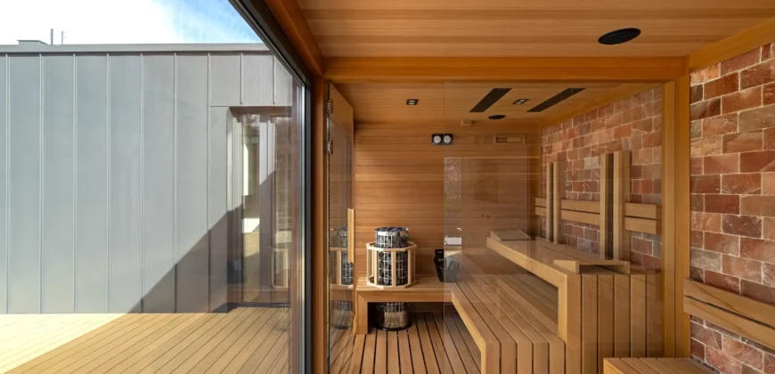 Award-Winning Architectural Masterpiece: Ultra-Luxury Residences in Svábhegy