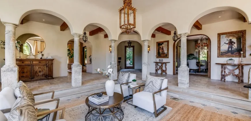 1550 Amalfi Dr – Los Angeles