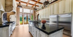 1550 Amalfi Dr – Los Angeles