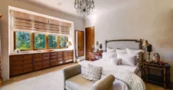 1550 Amalfi Dr – Los Angeles