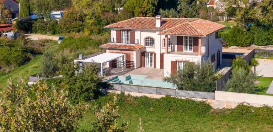 Mediterranean Dream Home With Sea Views – Porec