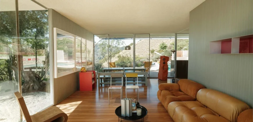 “The Sale House” La By Richard Neutra – Los Angeles