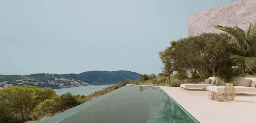 Stylish Villa With Sea Views In Camp De Mar