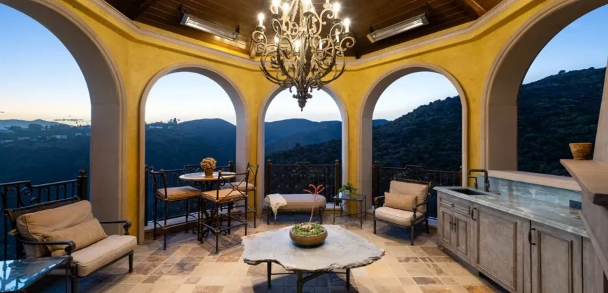 12721 Chalon Rd – Los Angeles