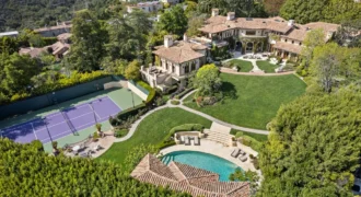 1550 Amalfi Dr – Los Angeles