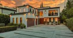 4544 Woodley Ave – Los Angeles