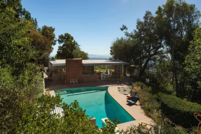“The Sale House” La By Richard Neutra – Los Angeles