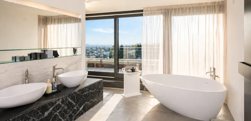 Modern Villa With Unique View – Vienna
