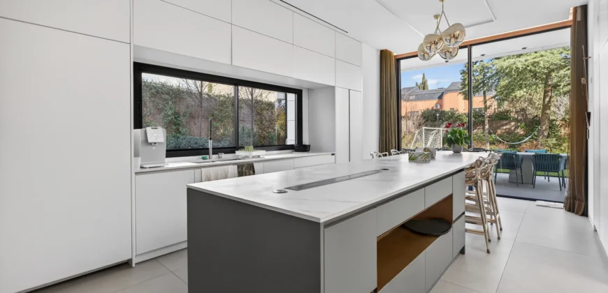 Se Vende Chalet Independiente De Diseño Premium – Madrid