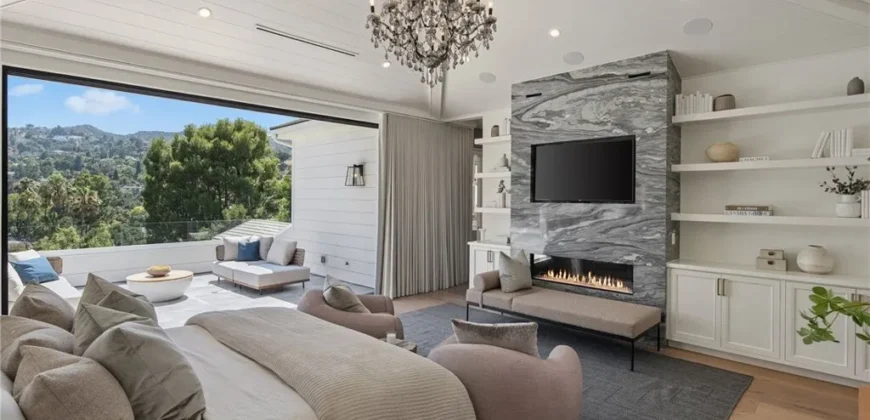 Single Family Home/House Encino  – Los Angeles