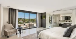 Exceptional Luxury Villa Front Line To The Prestigious Los Naranjos Golf.