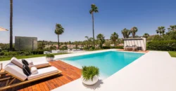 Exceptional Luxury Villa Front Line To The Prestigious Los Naranjos Golf.