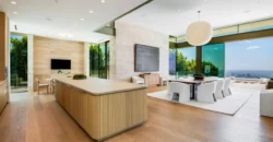 9016 Thrasher Ave – Los Angeles