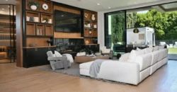 182 North Carmelina Avenue – Los Angeles