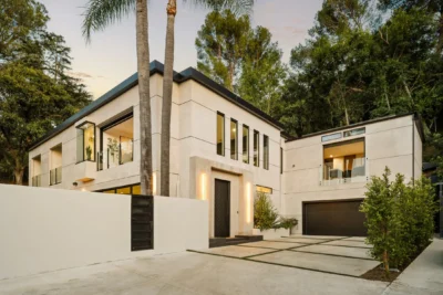 3208 Oakley Drive – Los Angeles