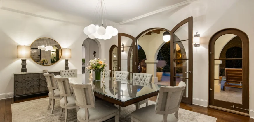182 North Carmelina Avenue – Los Angeles