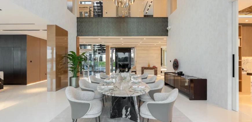 Rare Palm Jumeirah Home With Exceptional Dual Views