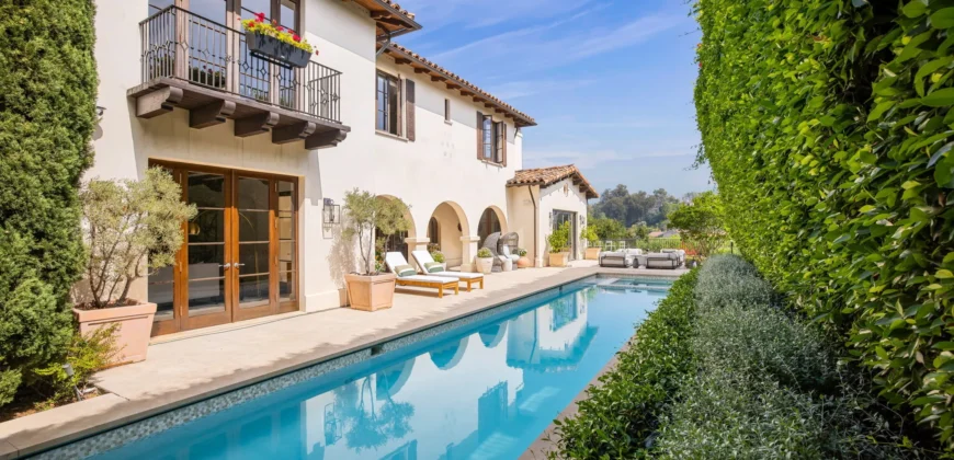 182 North Carmelina Avenue – Los Angeles
