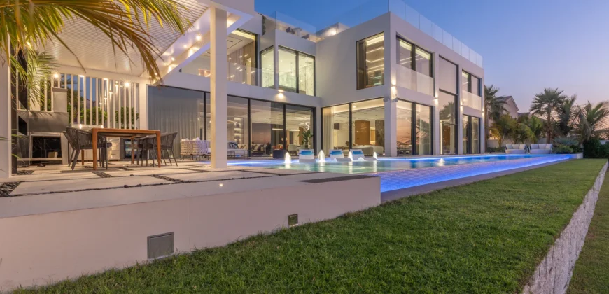 Rare Palm Jumeirah Home With Exceptional Dual Views