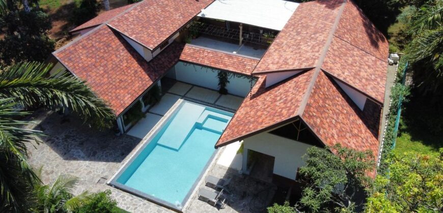 Luxury Villa + 2 Guest Apartments | Pool, Privacy & High Rental Potential, Las Terrenas